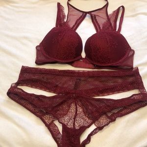 Matching VS bra and panty set